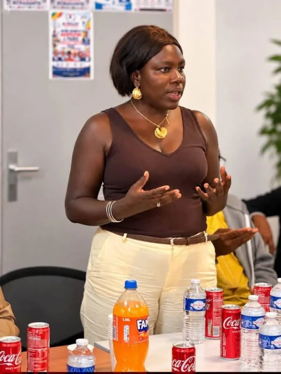 Autre photographie de la rencontre publiée par DiasporaActu